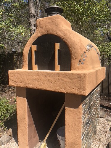 C5596E17-58C4-40B0-969C-576E781F392C_1_105_c