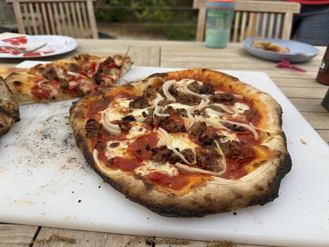 C8A04D08-CBBD-4BAB-8F6E-E0065260768B_1_105_c