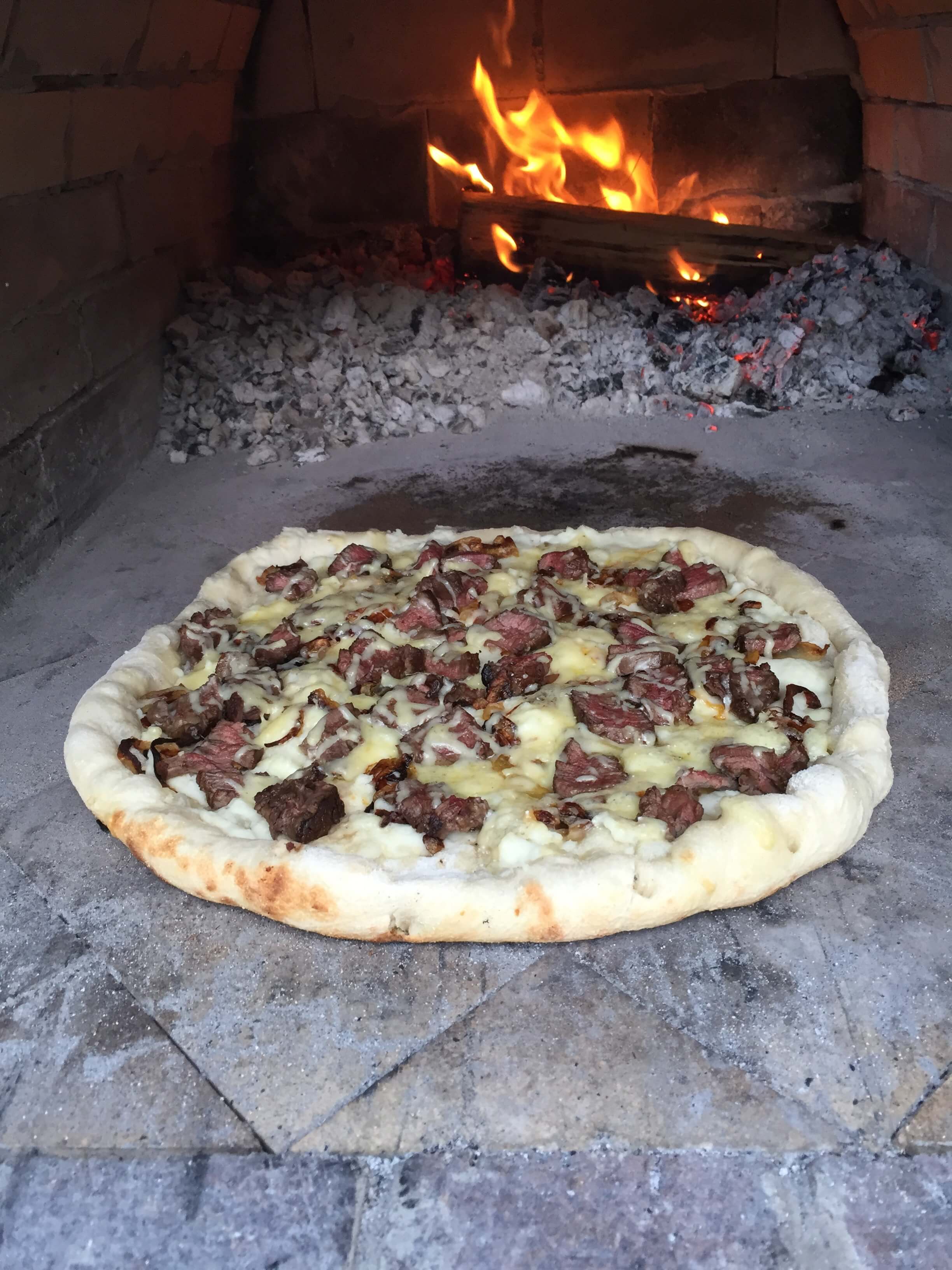 Homemade Outdoor Pizza Oven (52) .